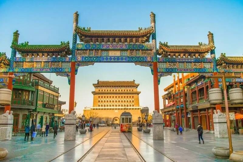 护国寺小吃街实景图片